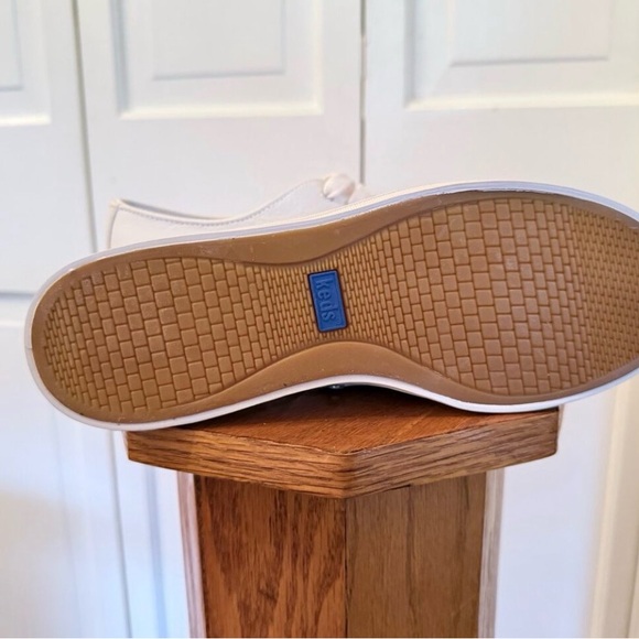 KEDS Women’s White  Leather Platform Lace Up Sneakers Size 7 - Picture 6 of 8